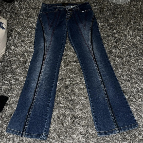 A fun pair of retro disco style jeans - Picture 4 of 14